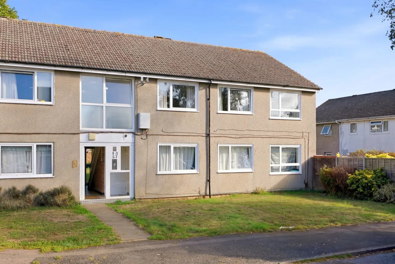 Beech Crescent, Wheathampstead, AL4, photo 11