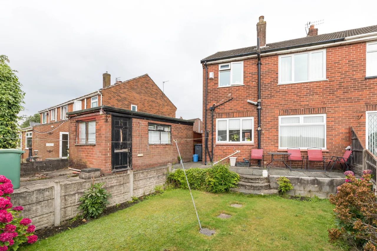 Marus Avenue, Marus Bridge, WN3, photo 11