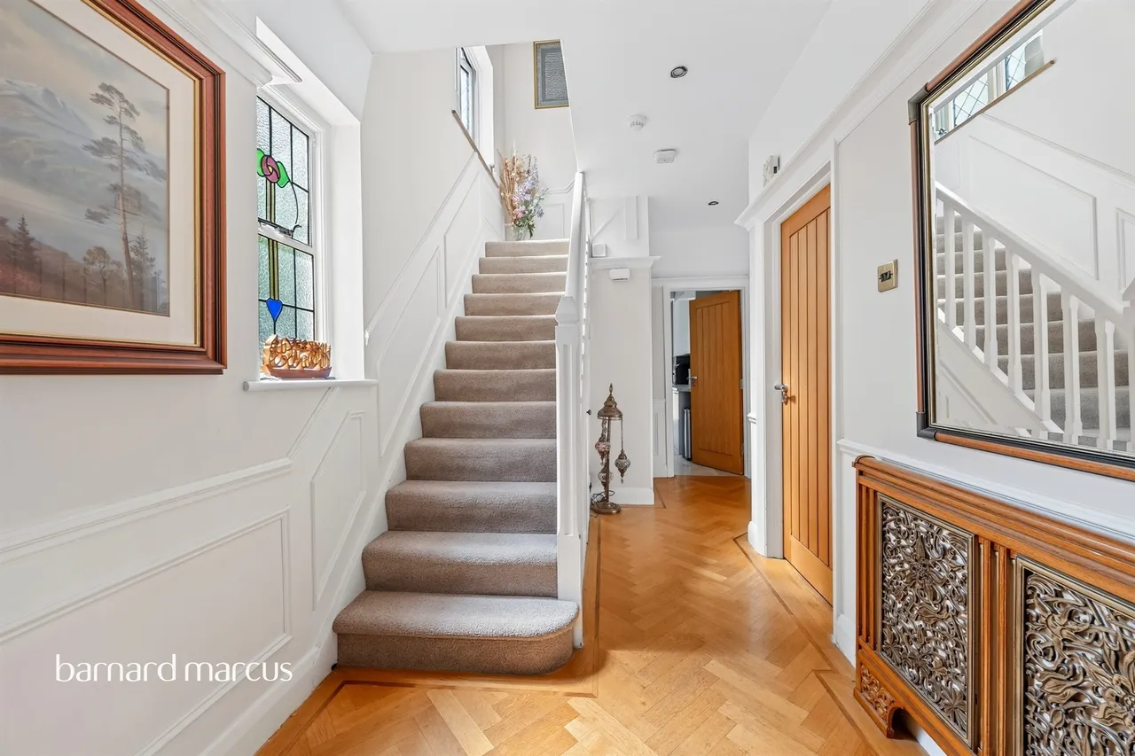 Upper Selsdon Road, South Croydon, CR2, photo 9
