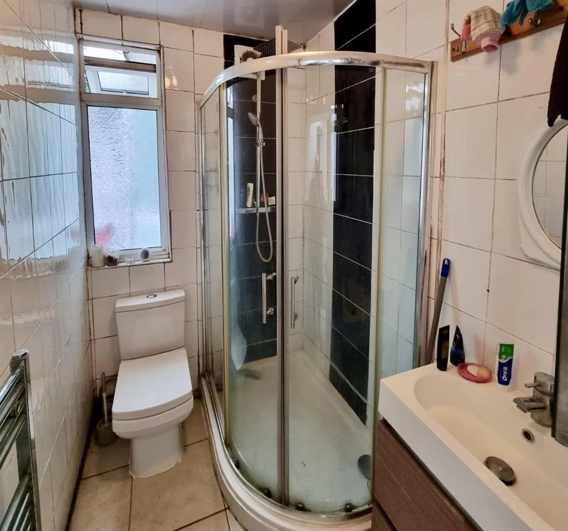 Dennett Road, Croydon, CR0, photo 10