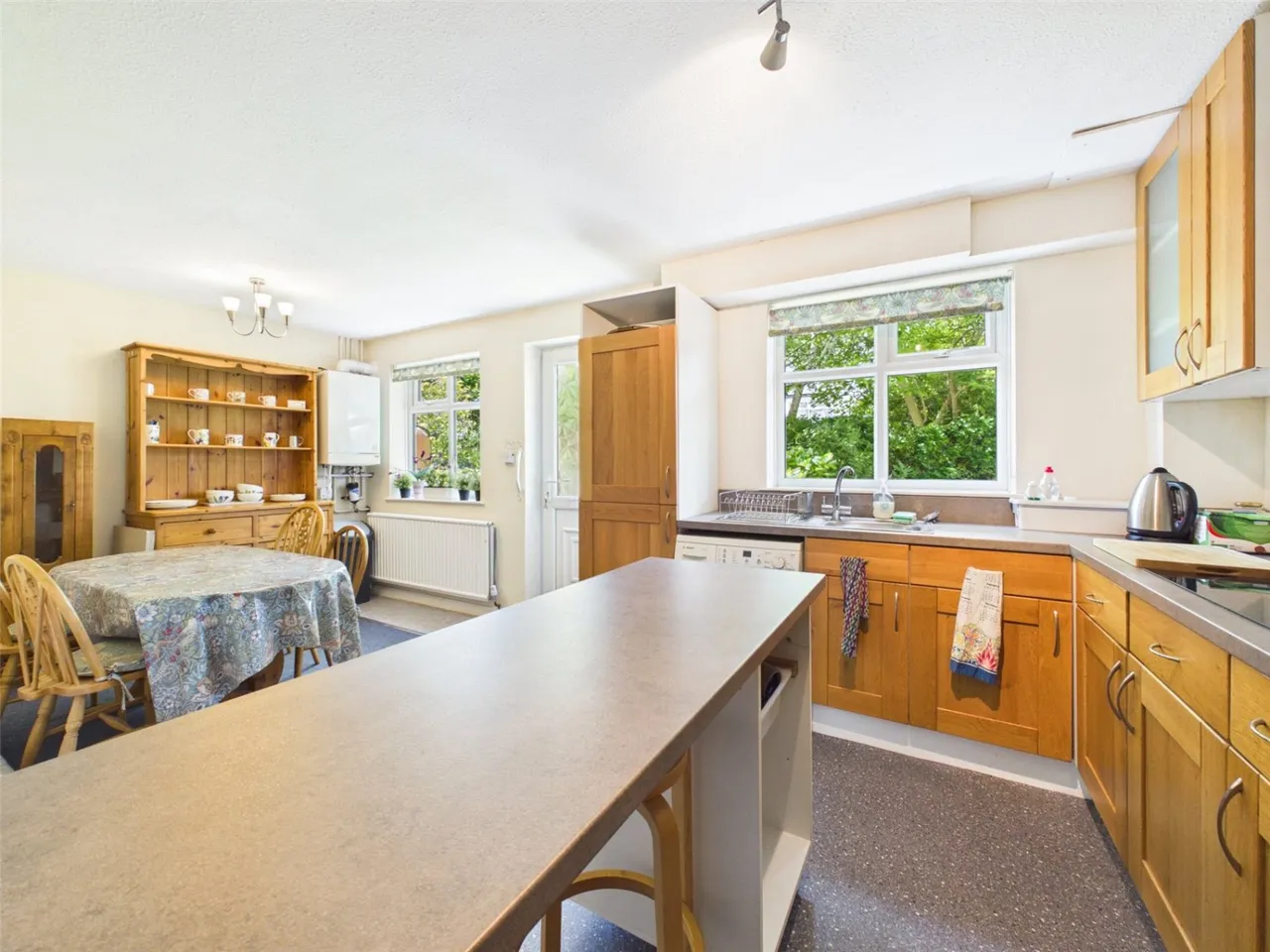 Central Avenue, New Basford, NG7, photo 6