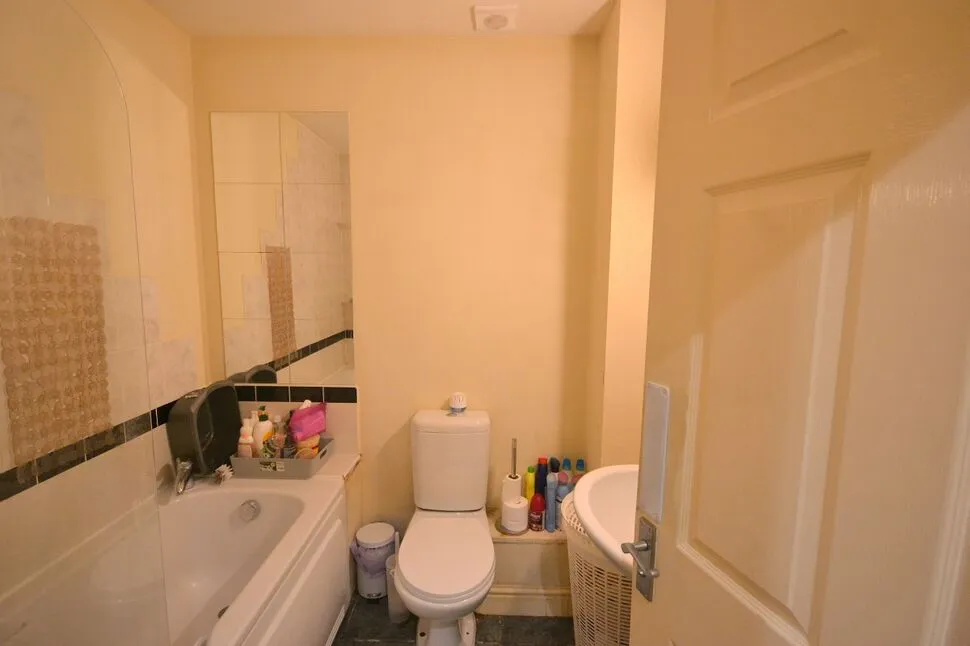 Towcester Road, Northampton, NN4, photo 7
