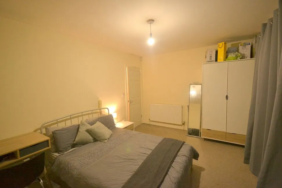 Towcester Road, Northampton, NN4, photo 5