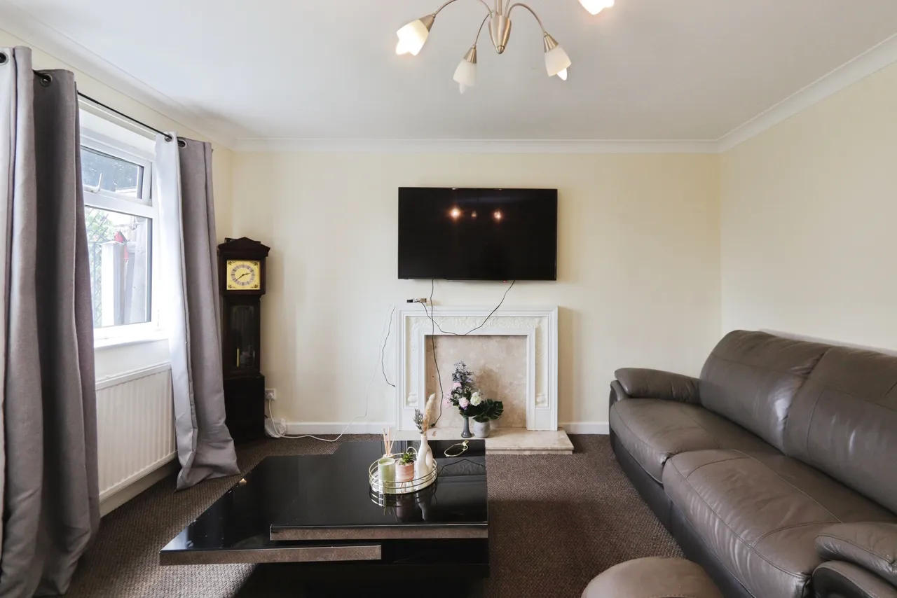 Dycott Road, Rotherham, S61, photo 4