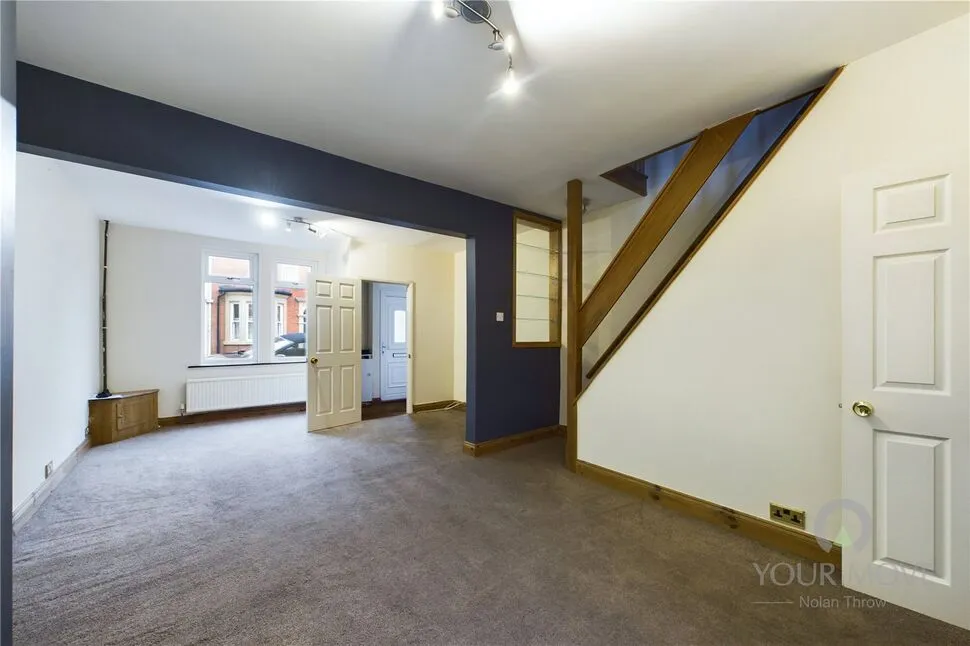Fife Street, St James, NN5, photo 4