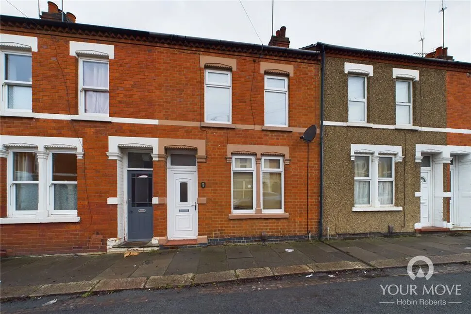 3 bed house to rent, Fife Street, St James, NN5