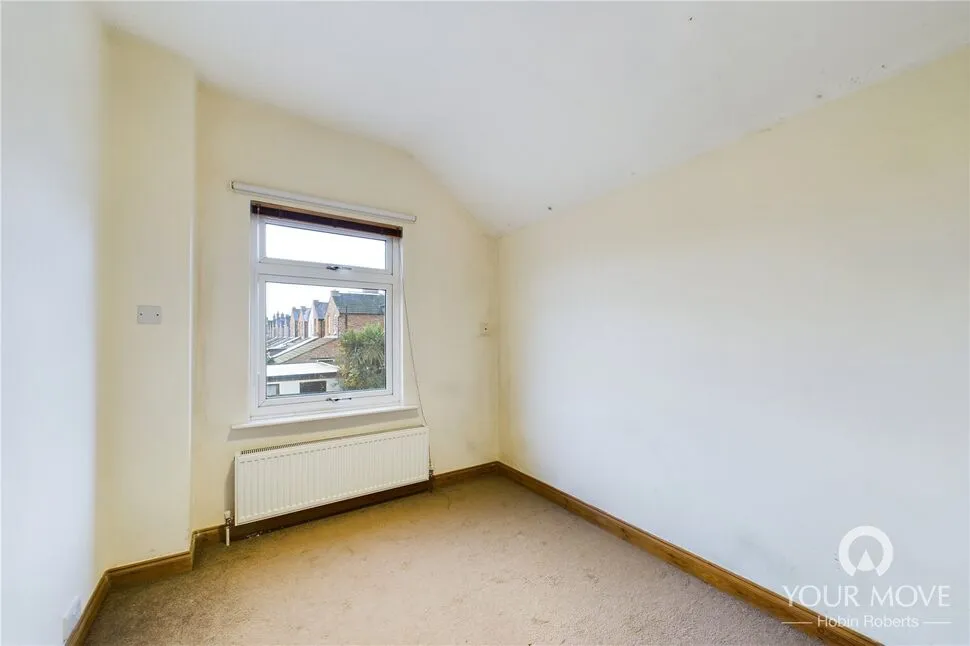 Fife Street, St James, NN5, photo 9