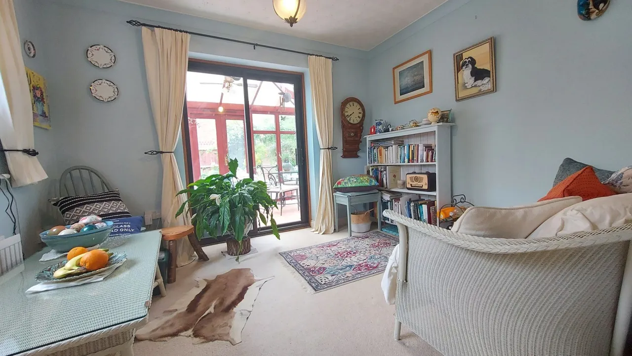 Lilac Close, Bourne, PE10, photo 9