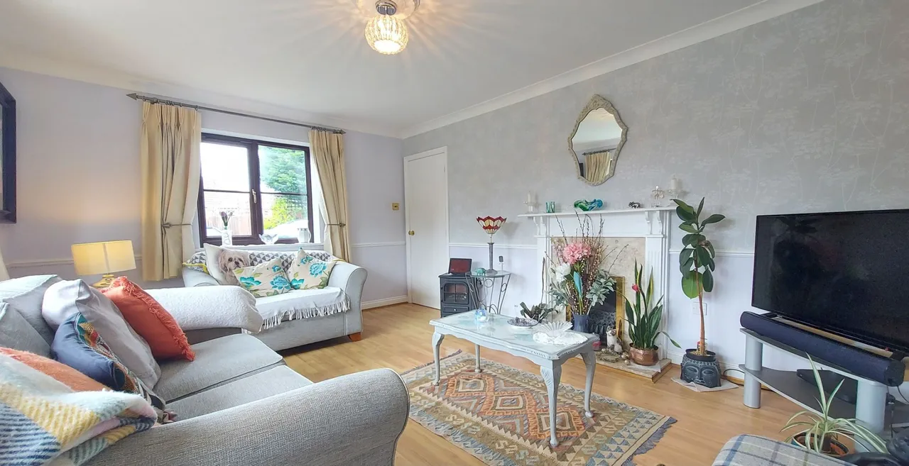 Lilac Close, Bourne, PE10, photo 4