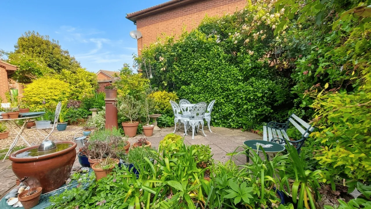 Lilac Close, Bourne, PE10, photo 33