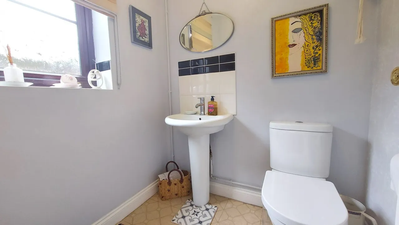 Lilac Close, Bourne, PE10, photo 16