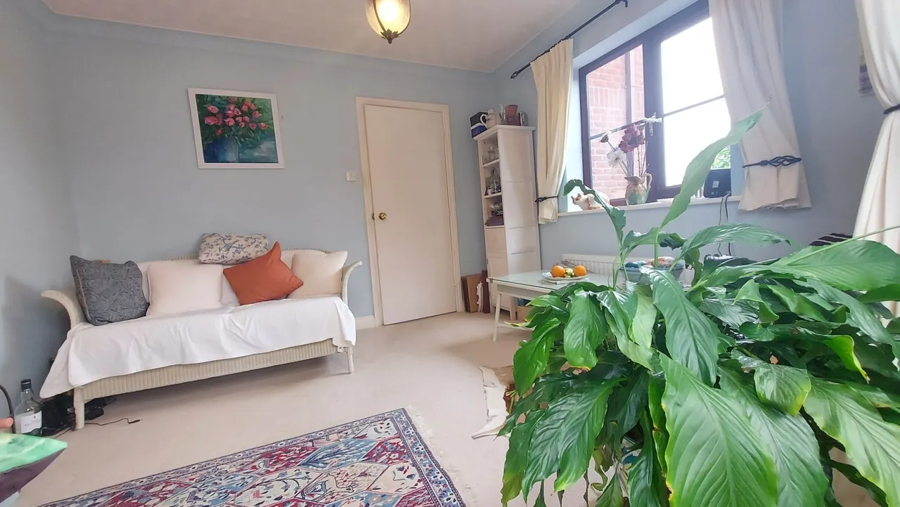 Lilac Close, Bourne, PE10, photo 10