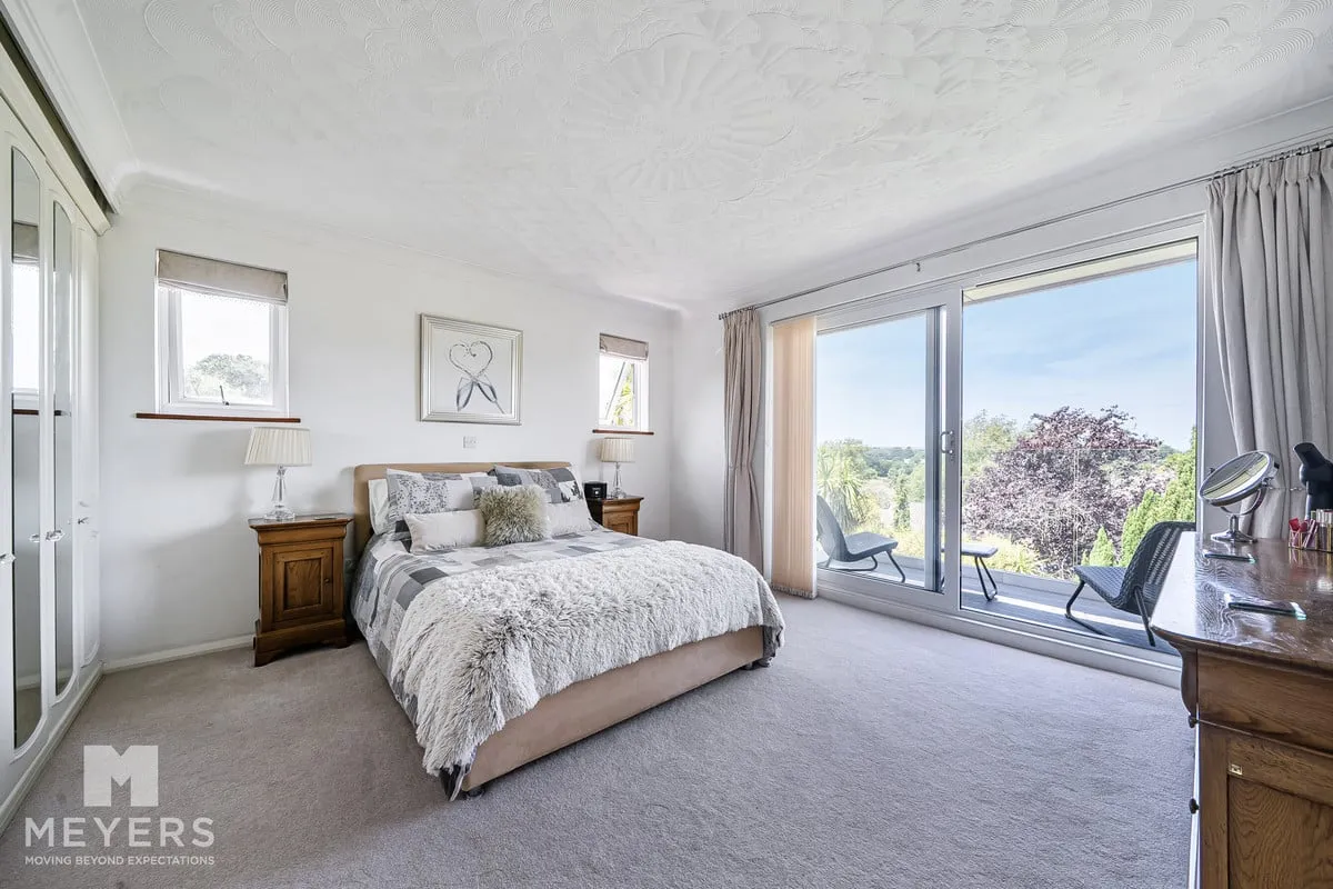 Wyatts Lane, Corfe Mullen, BH21, photo 12
