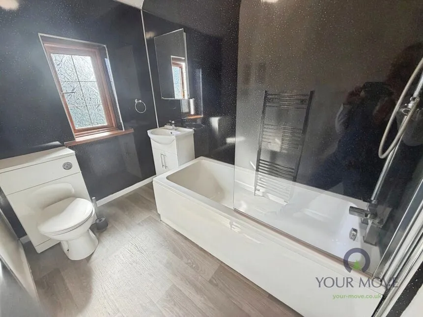Queen Street, Pensnett, West Midlands, DY5, photo 8