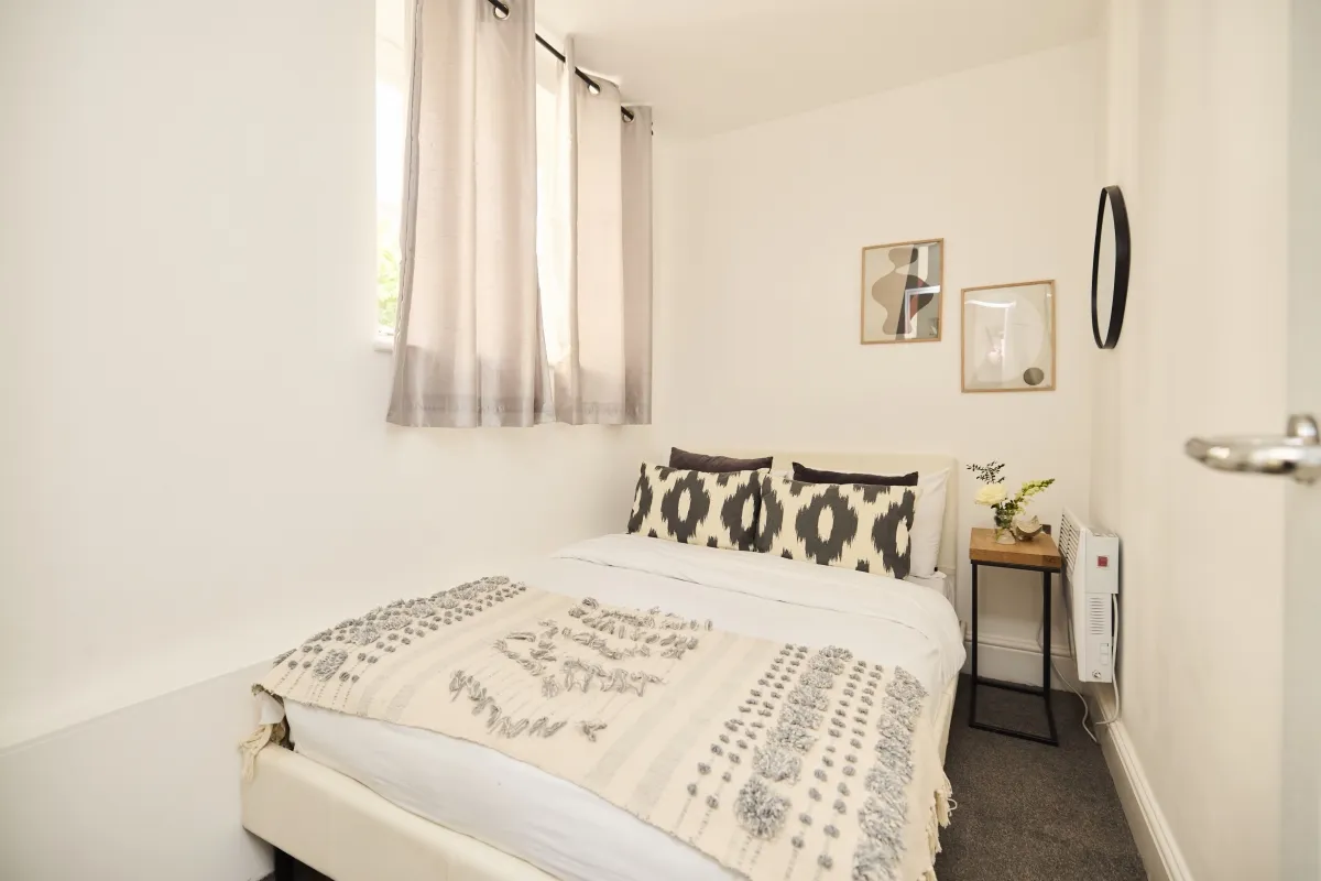 Leigham Court Road, London, SW16, photo 11