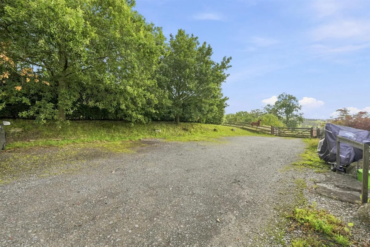 Ridge Hill Sutton, Macclesfield, SK11, photo 18