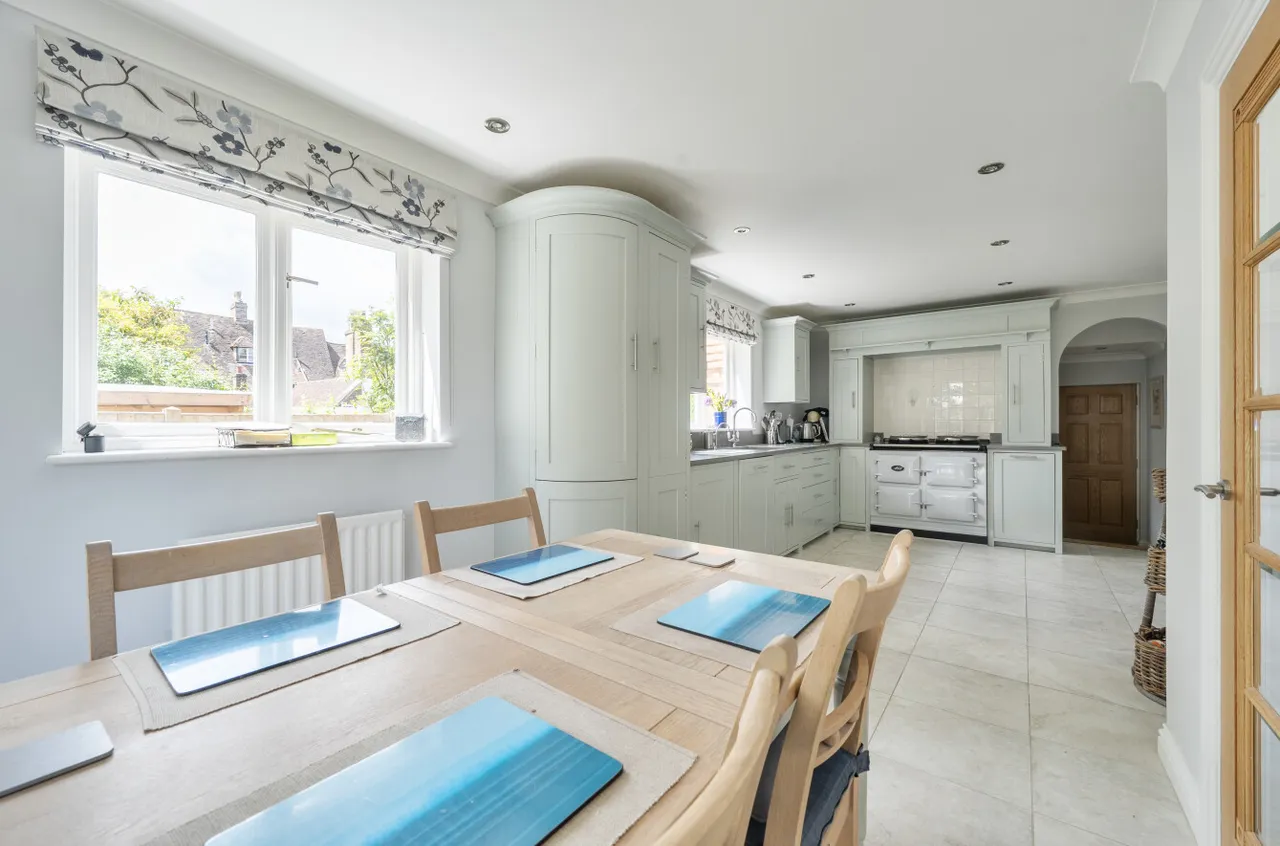 Wades Close, Marden, TN12, photo 5