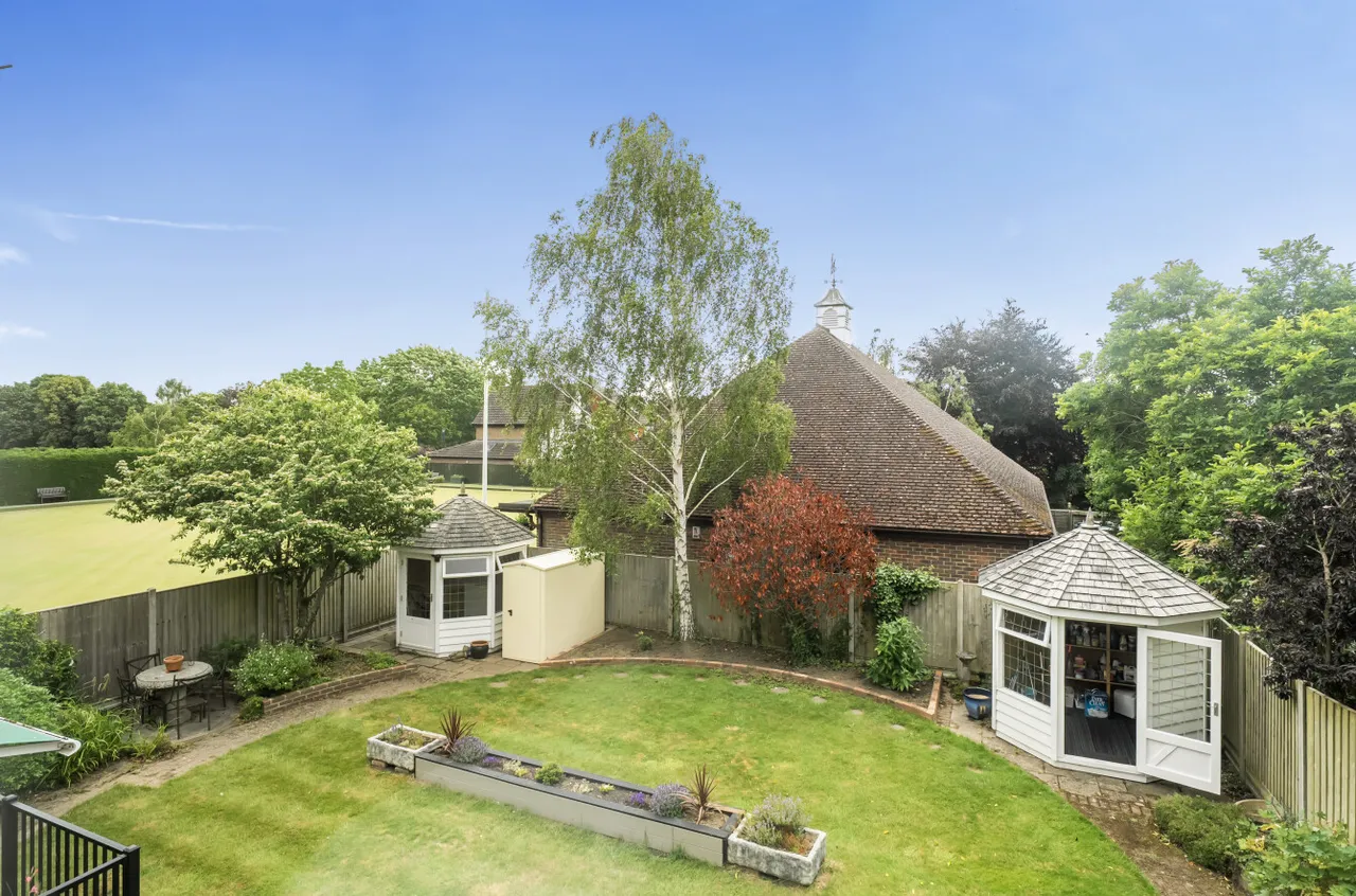 Wades Close, Marden, TN12, photo 22