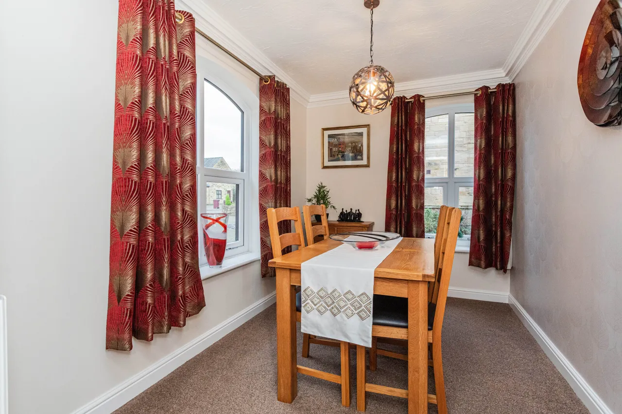 Hardcastle Close, Bolton, BL2 4NR, photo 8