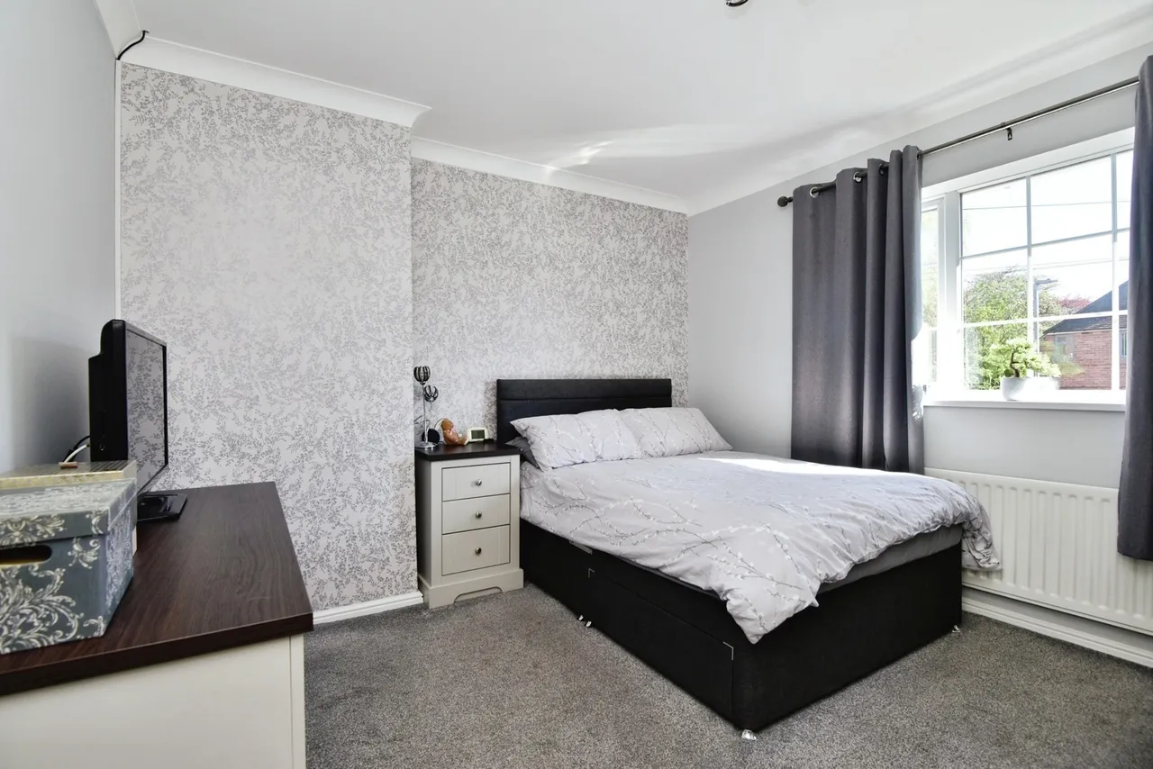 Baggott Place, Newcastle, Staffordshire, ST5, photo 9
