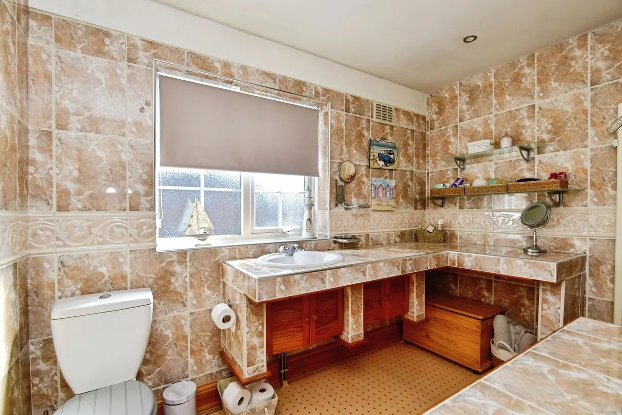 Baggott Place, Newcastle, Staffordshire, ST5, photo 14