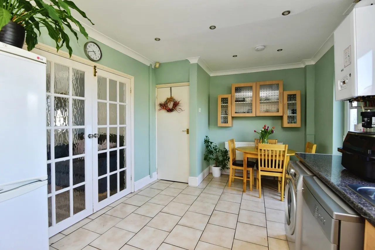 Baggott Place, Newcastle, Staffordshire, ST5, photo 8