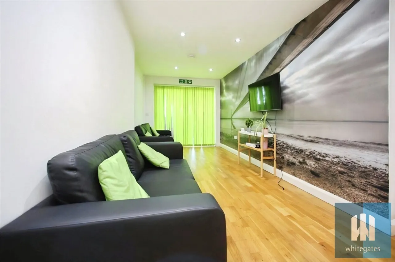 Whitegate Road, Newsome, HD4, photo 5