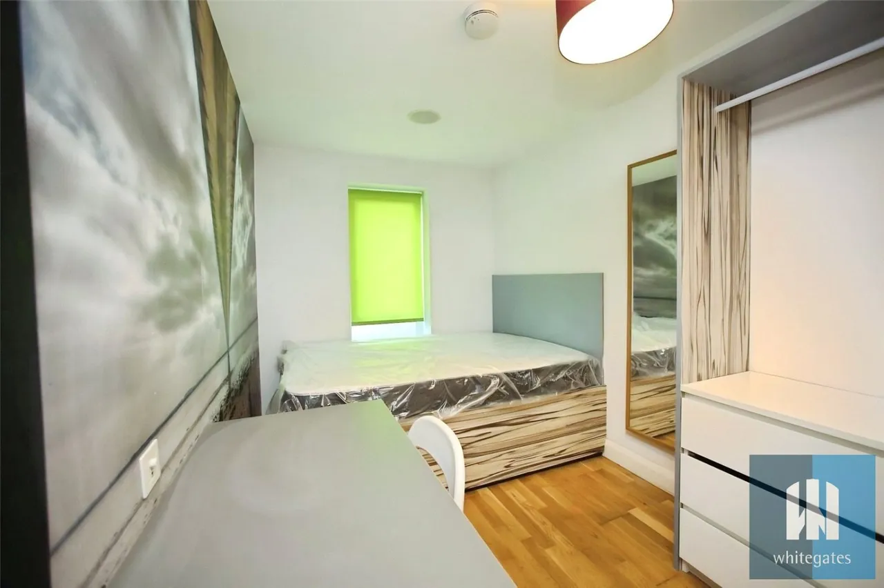 1 bed property to rent, Whitegate Road, Newsome, HD4