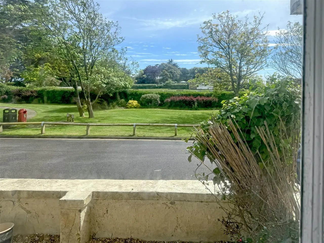 South Terrace, Littlehampton, photo 7