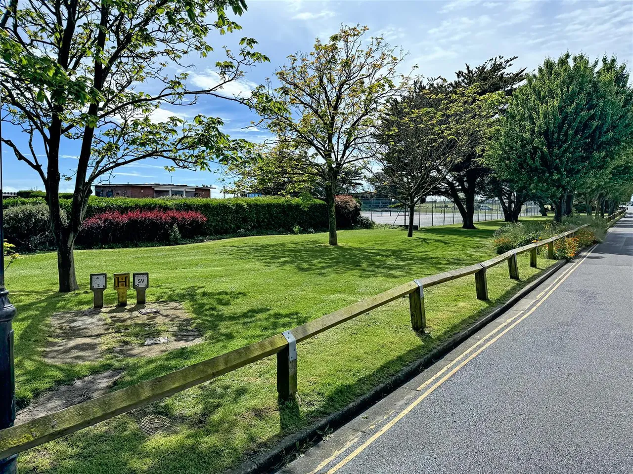 South Terrace, Littlehampton, photo 14