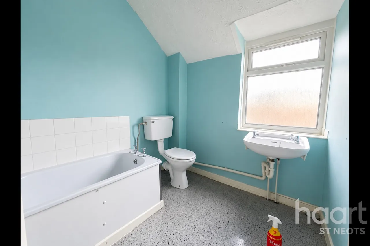 Avenue Road, Huntingdon, PE29, photo 10