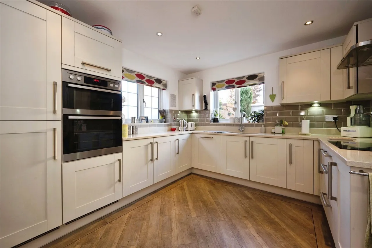 Grebe Drive, Leighton Buzzard, LU7, photo 2