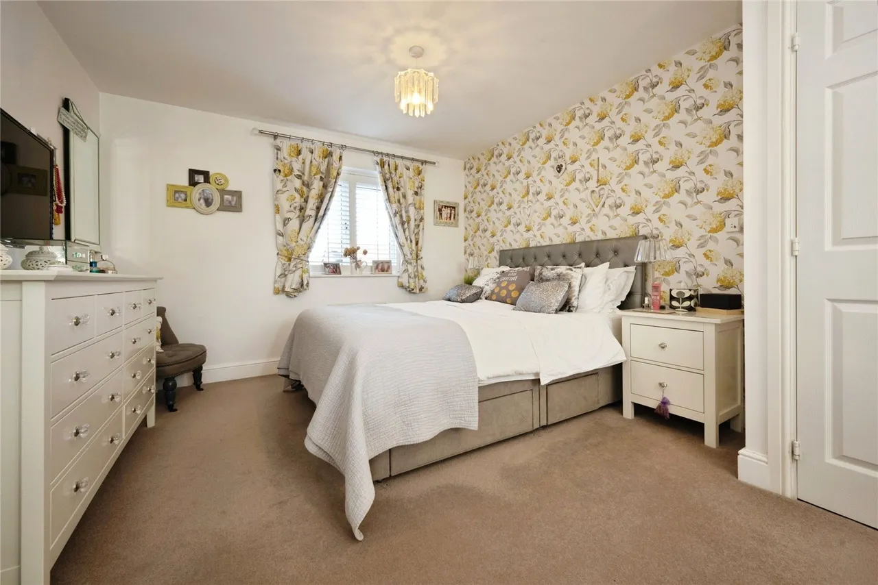 Grebe Drive, Leighton Buzzard, LU7, photo 13