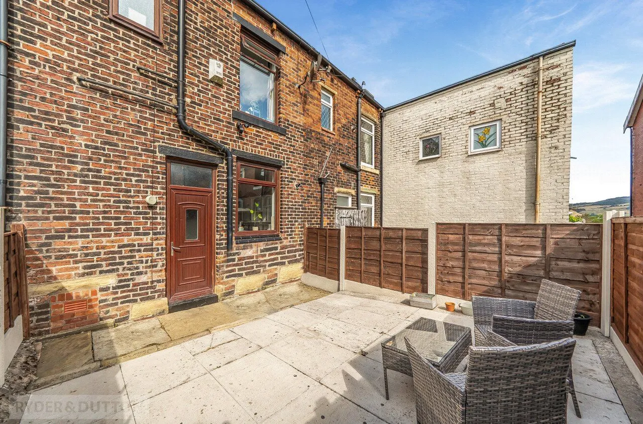 Rochdale Road, Shaw, OL2, photo 18