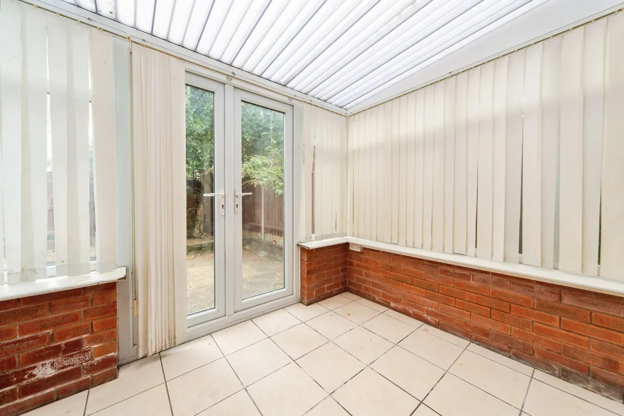 Brunswick Mews, Birkenhead, CH41, photo 9