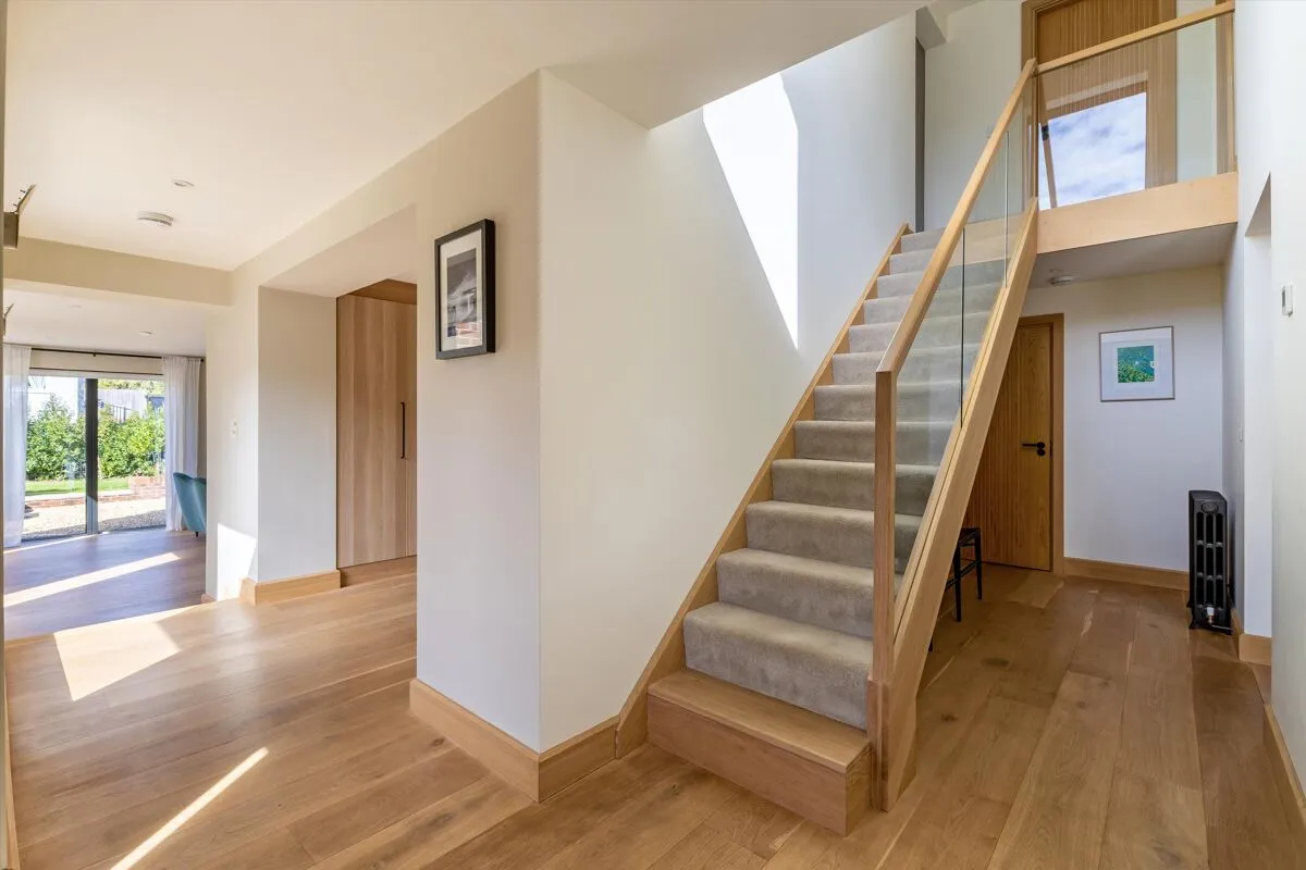 Queenwood Rise, Broughton, SO20, photo 14