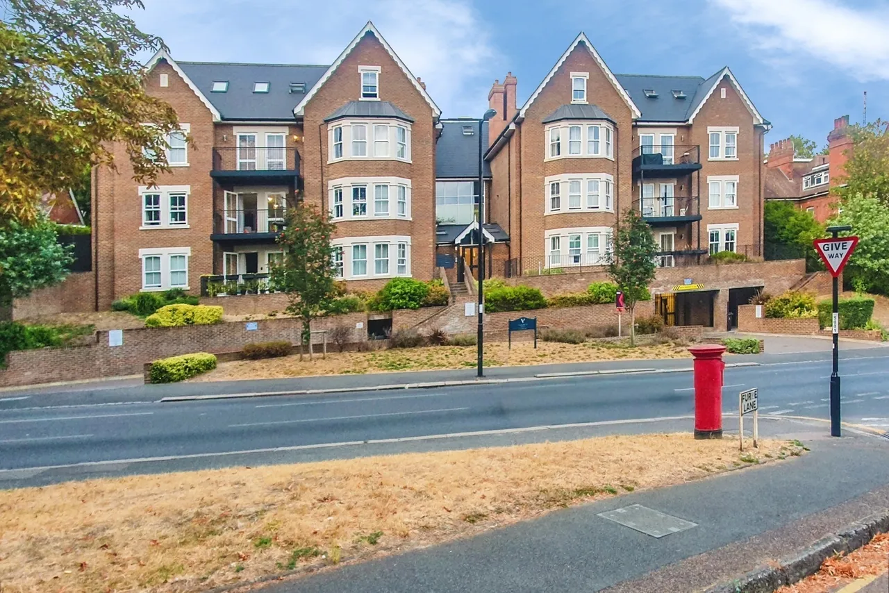 Foxley Lane, Purley, CR8, photo 20