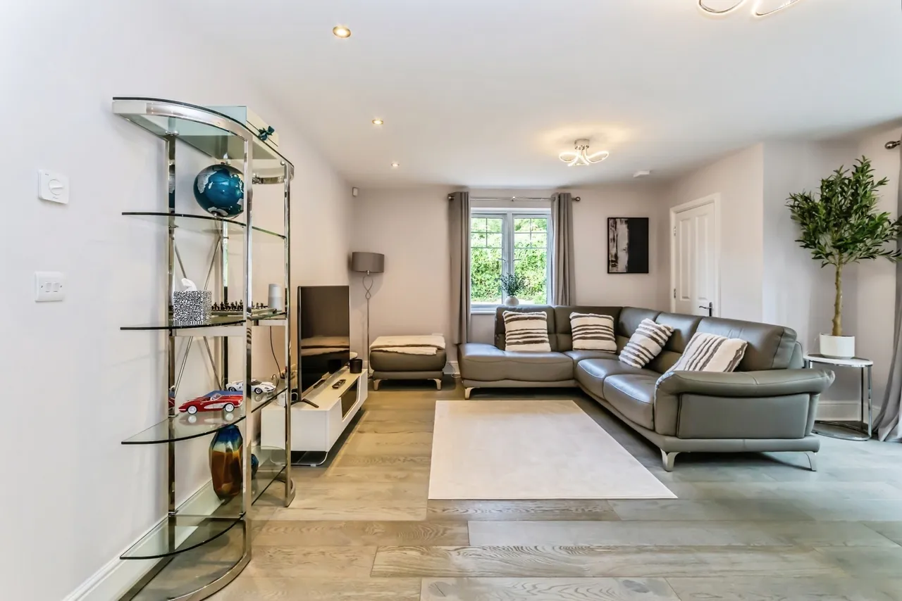 Foxley Lane, Purley, CR8, photo 17