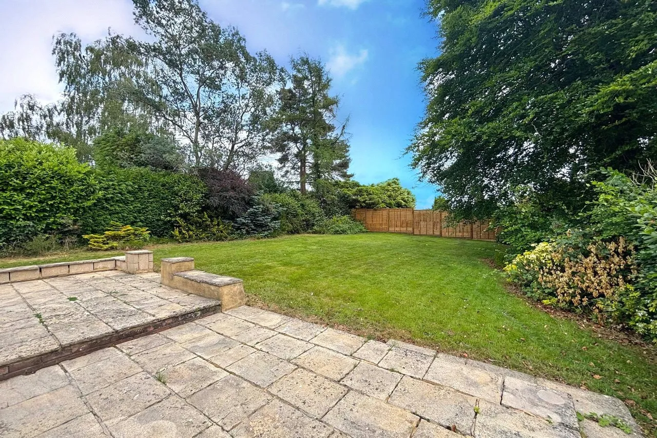Blackberry Lane, Four Marks, GU34, photo 7