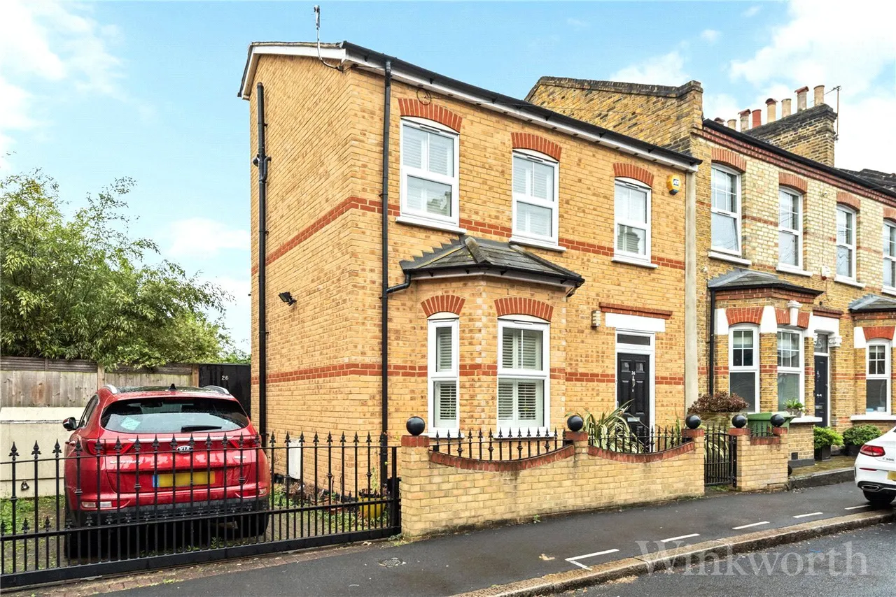 4 bed house for sale — Holbeck Row, Southwark, London, SE15