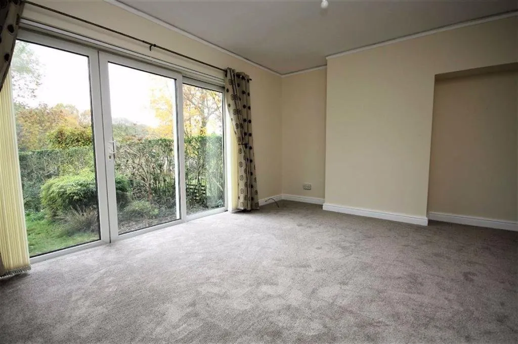 Lakewood Drive, Barlaston, ST12, photo 2