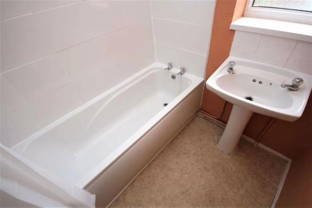 Lakewood Drive, Barlaston, ST12, photo 9