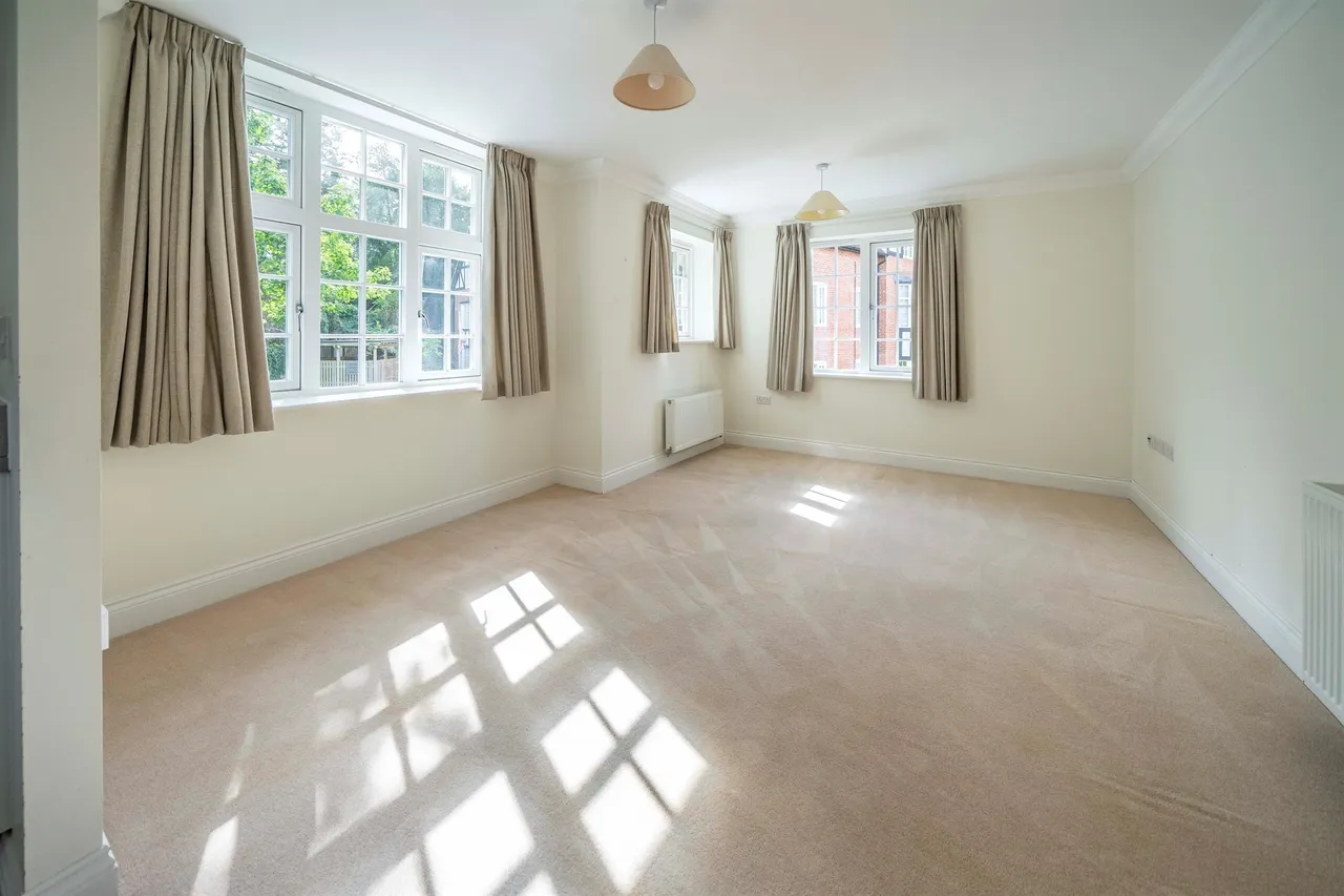 Crown Mews, Tring, HP23, photo 5