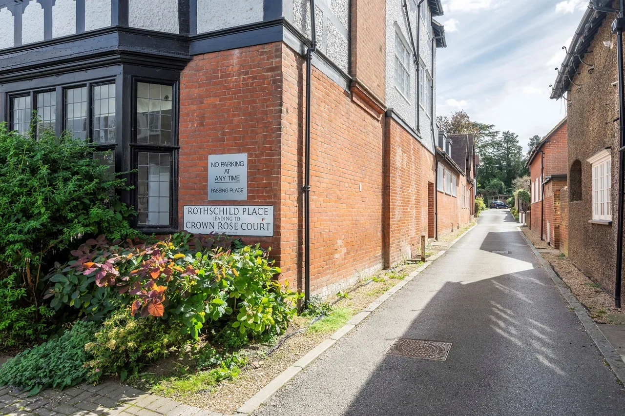 Crown Mews, Tring, HP23, photo 17