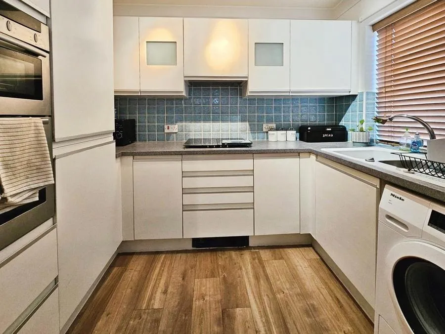 Castle Road, Clacton-on-Sea, CO15, photo 3