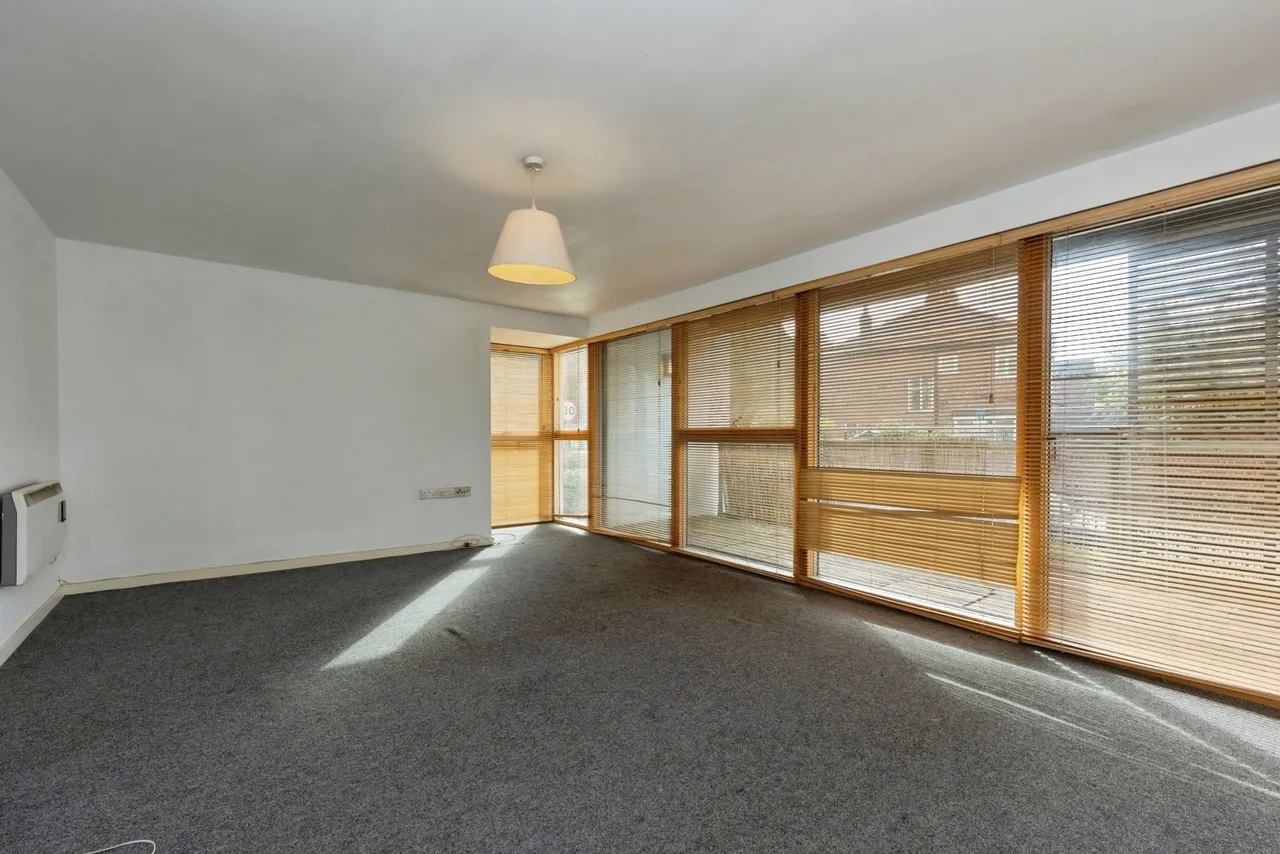 Chorlton Park Flats, 417 Barlow Moor Road, Chorlton, Manchester, M21, photo 8