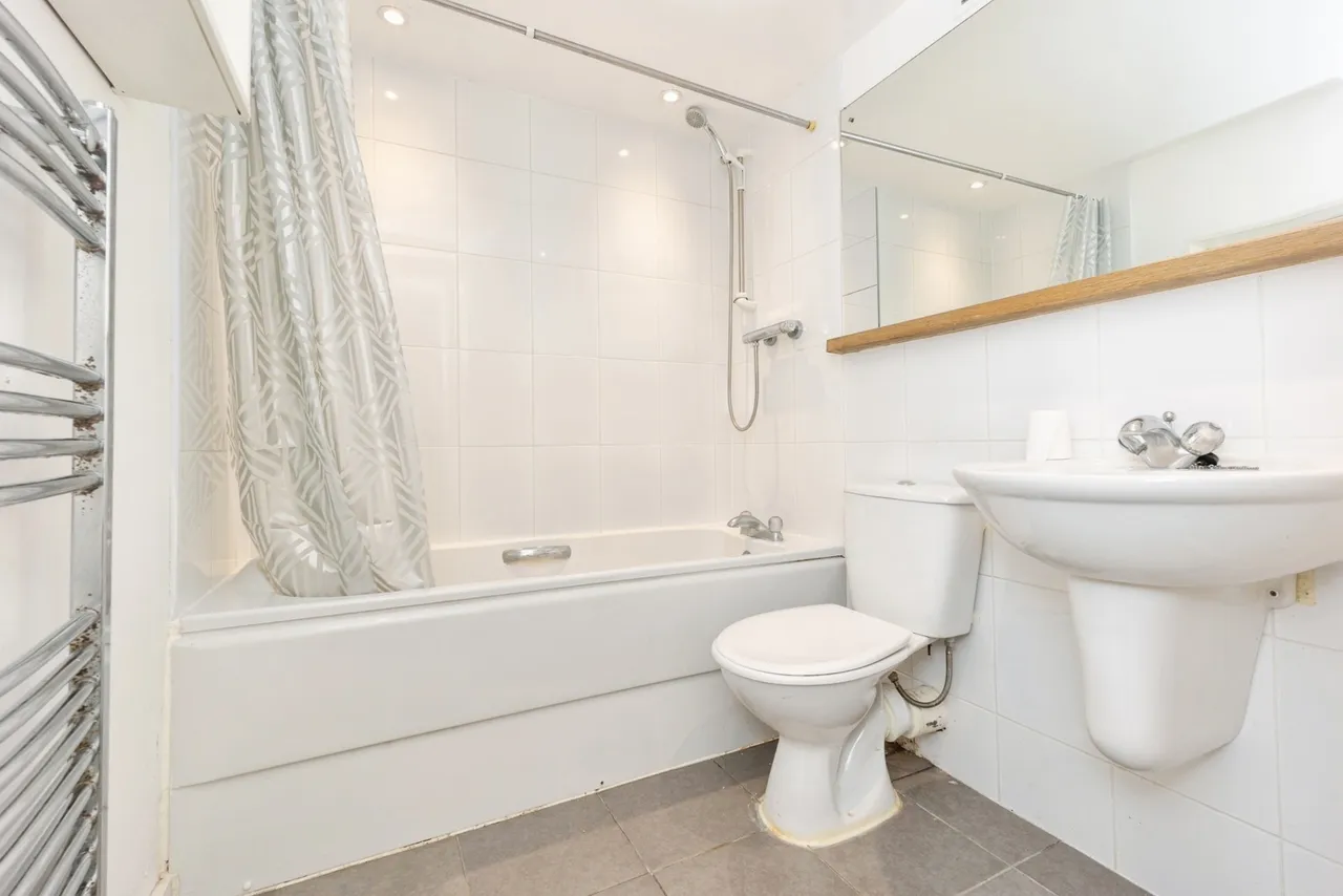 Chorlton Park Flats, 417 Barlow Moor Road, Chorlton, Manchester, M21, photo 17