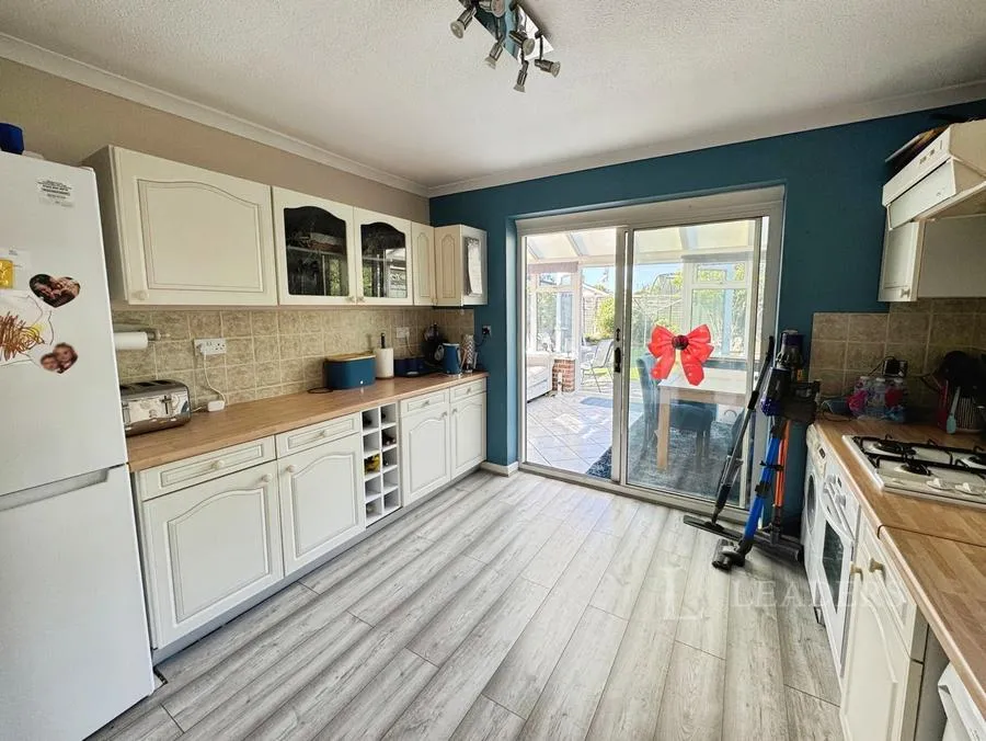 Shanklin Close, Clacton-on-Sea, CO15, photo 11