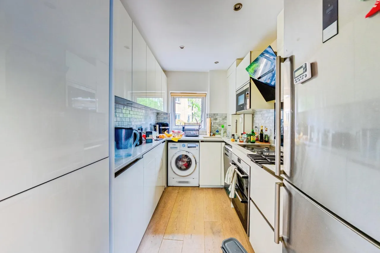 Thomas More Street, London, E1W, photo 8