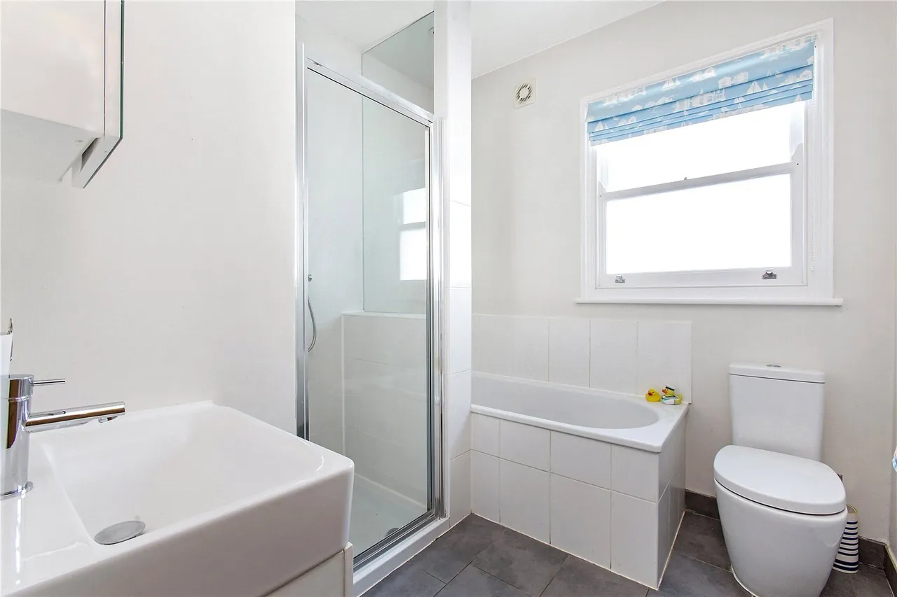Fulham, SW6, photo 13